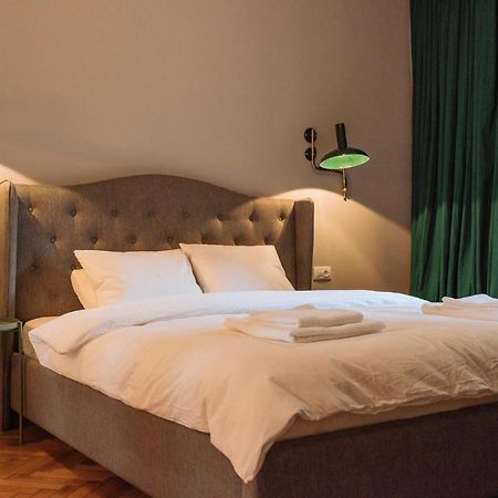 Brezoianu Spacious Flat Bucureşti Exterior foto