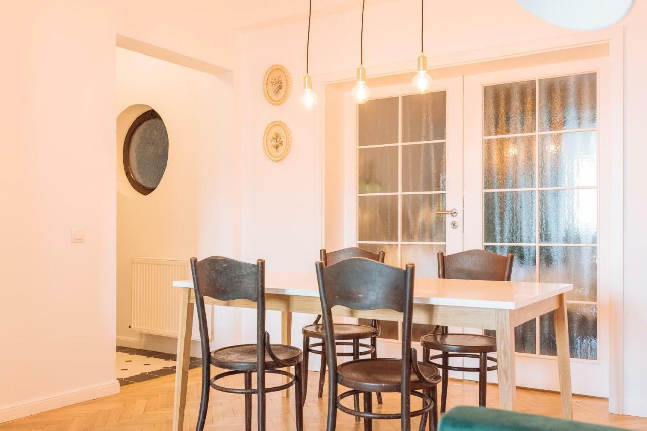 Brezoianu Spacious Flat Bucureşti Exterior foto