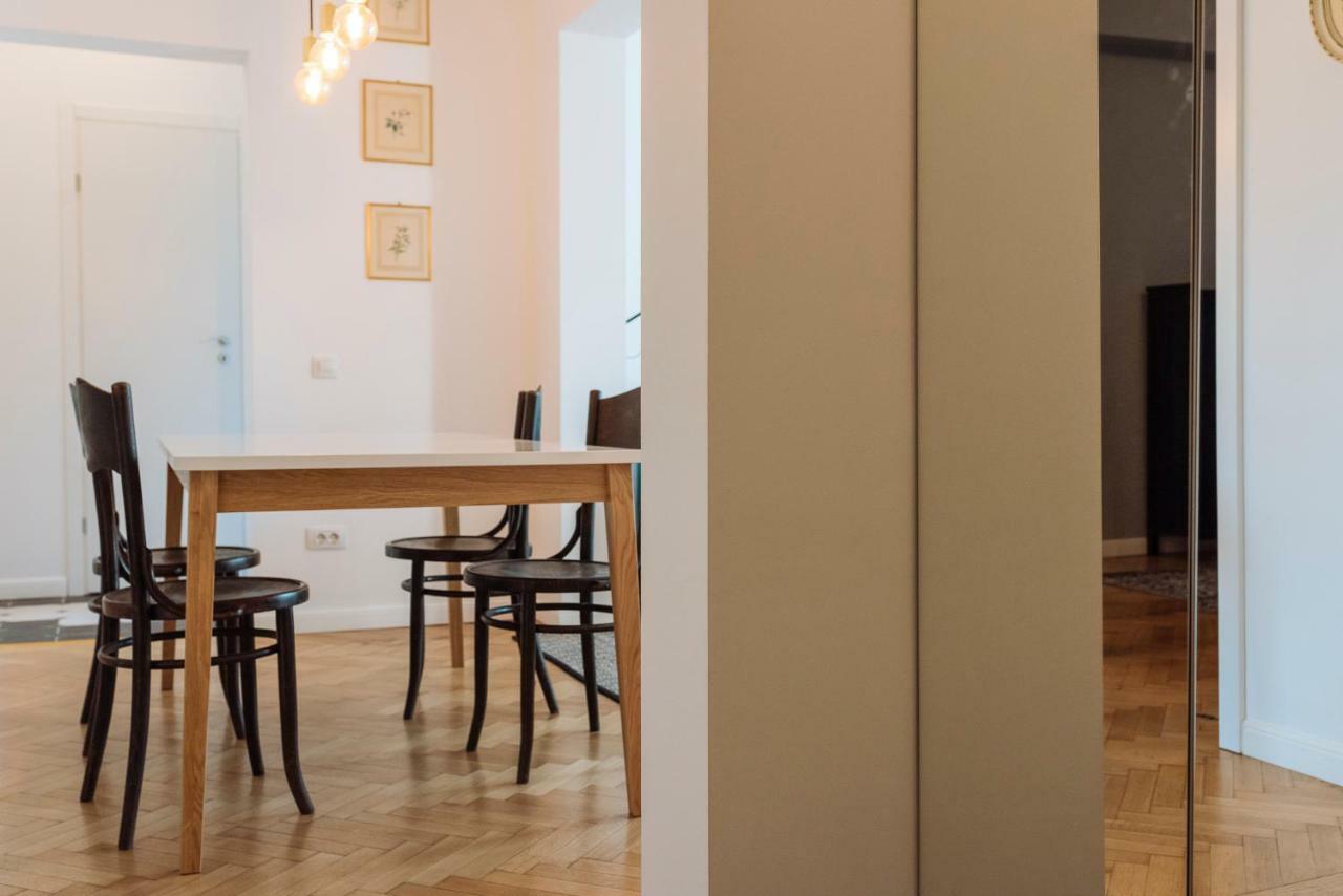 Brezoianu Spacious Flat Bucureşti Exterior foto